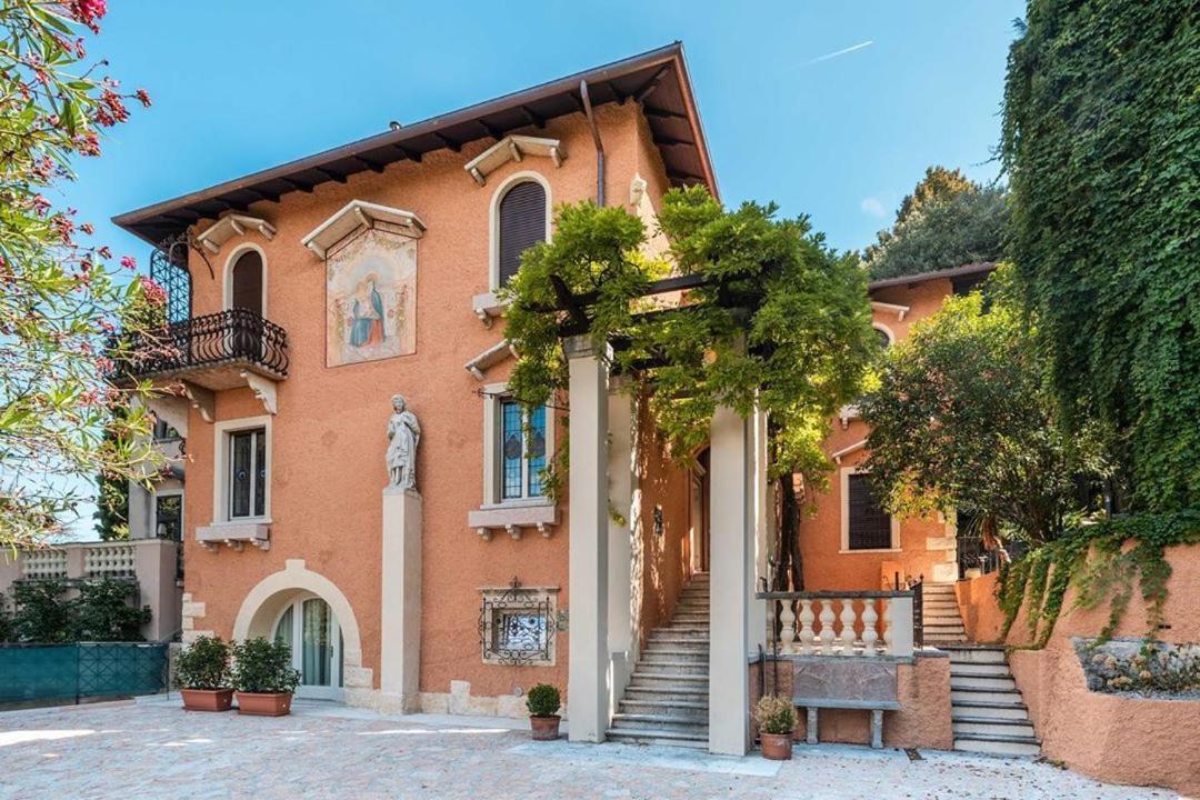 Villa Natalia - Adults Only Verona Kültér fotó